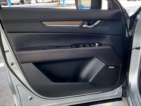 Used 2020 MAZDA CX-5 Signature image 22