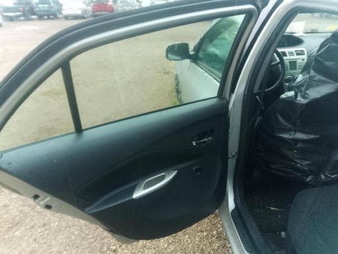 Used 2008 Toyota Yaris S FWD image 26