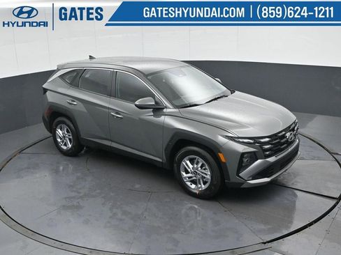 New 2026 Hyundai Tucson SE image 46