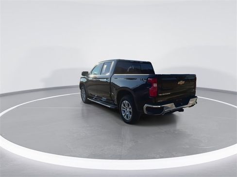 Used 2024 Chevrolet Silverado 1500 LTZ w/ LTZ Premium Package image 9