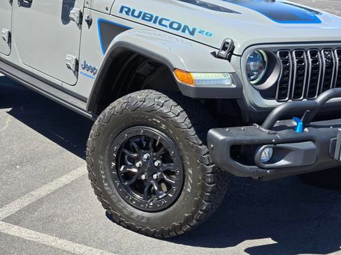 Used 2023 Jeep Wrangler Unlimited Rubicon 4xe AWD/4WD image 9
