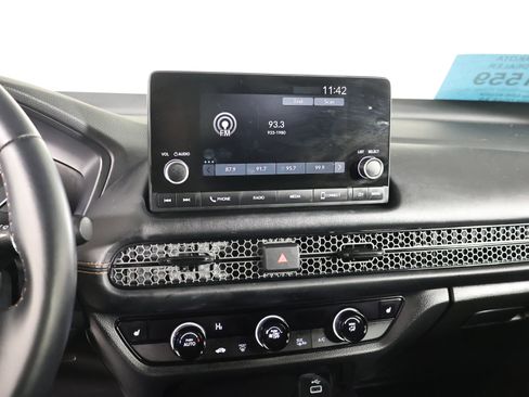Used 2025 Honda HR-V Sport image 25