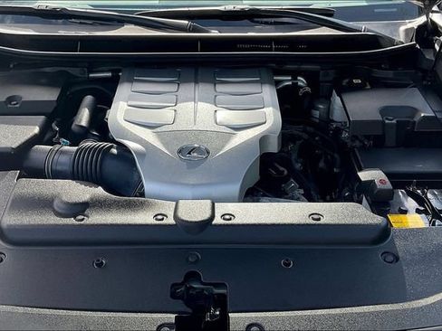 Certified 2023 Lexus GX 460 Premium w/ Premium Package AWD/4WD image 31