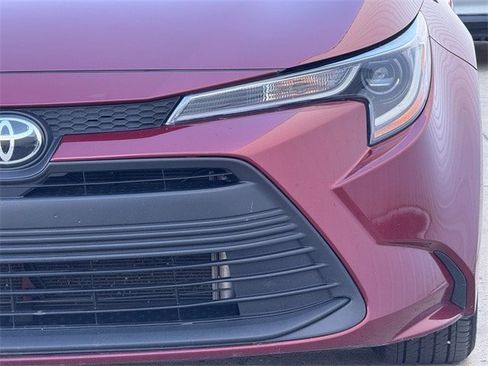 Used 2024 Toyota Corolla LE image 9