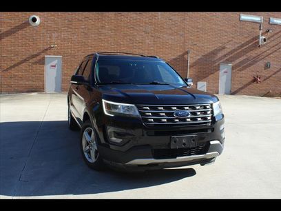 Used 2017 Ford Explorer XLT w/ Equipment Group 202A
