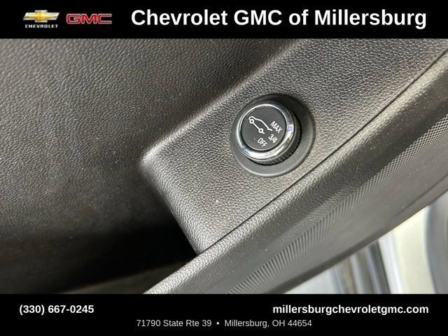 Used 2019 Chevrolet Traverse LT FWD image 23
