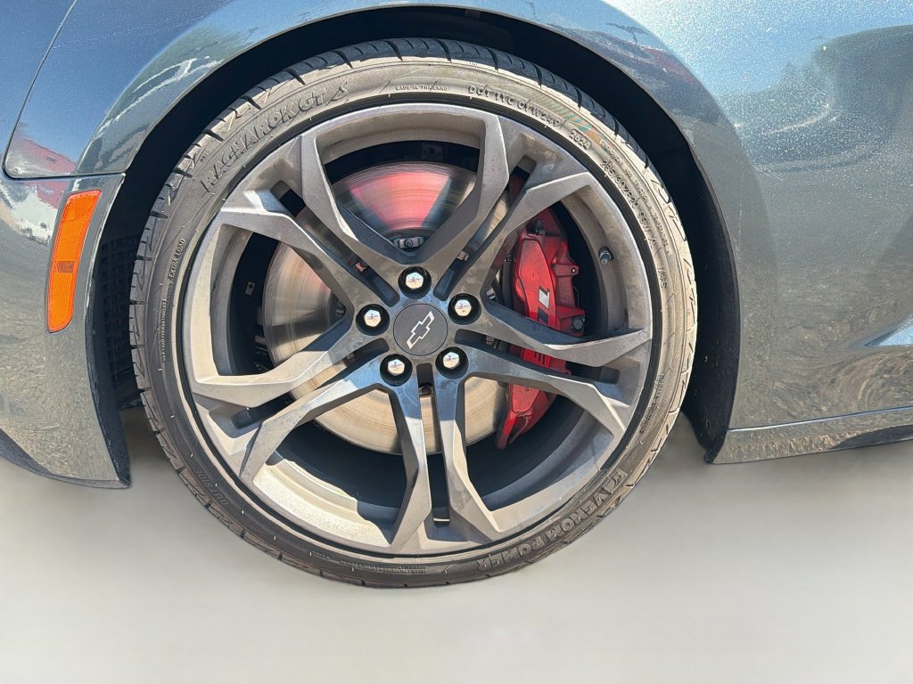 Used 2022 Chevrolet Camaro SS RWD image 30