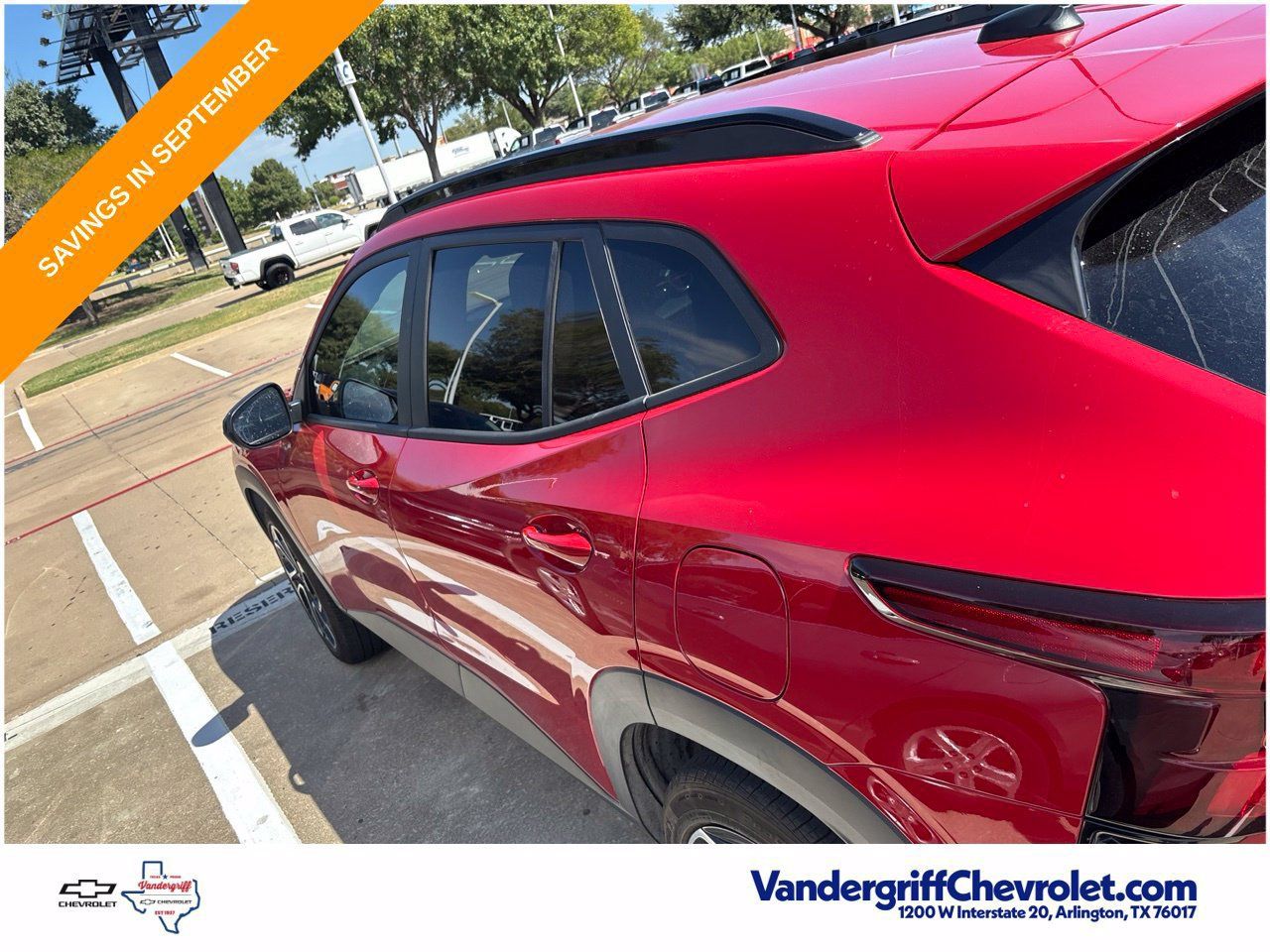 Used 2026 Chevrolet Trax RS w/ Sunroof Package FWD image 9