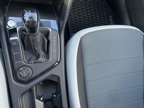 Used 2025 Volkswagen Taos S image 15