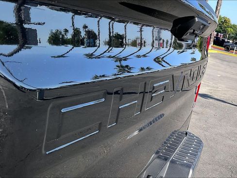 Used 2026 Chevrolet Silverado 1500 LT AWD/4WD image 30