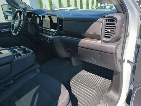 Used 2025 Chevrolet Silverado 2500 LT w/ Convenience Package AWD/4WD image 37