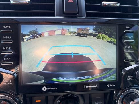Used 2023 Toyota 4Runner TRD Off-Road Premium w/ Moonroof Package AWD/4WD image 18
