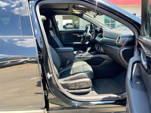 Used 2024 Chevrolet Blazer Premier image 29