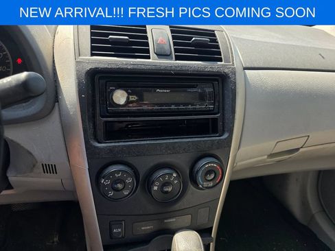 Used 2009 Toyota Corolla LE FWD image 6