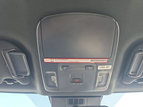 Used 2025 Toyota Camry SE FWD image 27