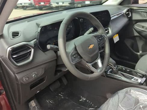New 2025 Chevrolet TrailBlazer LT w/ Convenience Package image 10