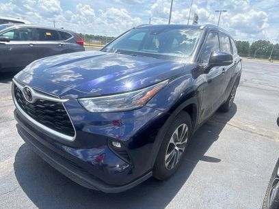 Used 2021 Toyota Highlander XLE