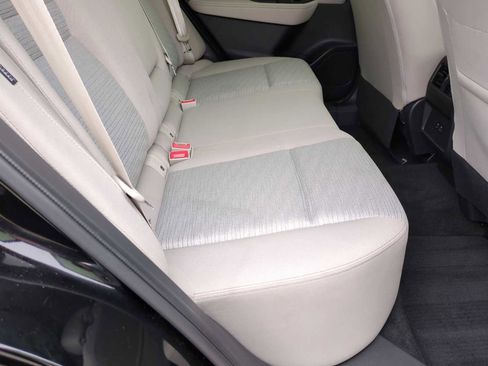 Used 2023 Nissan Rogue SV image 26