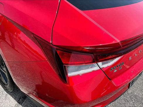 Used 2022 Hyundai Elantra SEL FWD image 23