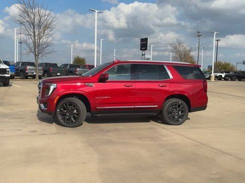 New 2026 GMC Yukon Elevation image 5