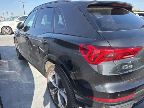 Used 2022 Audi Q3 2.0T Premium Plus image 8