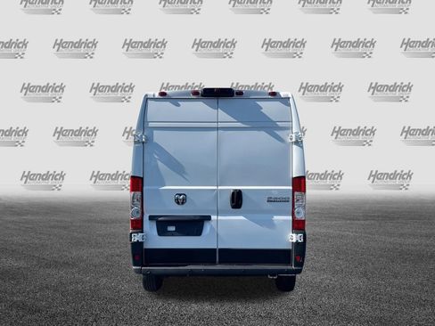 Used 2025 RAM ProMaster 2500 w/ Convenience Group FWD image 8