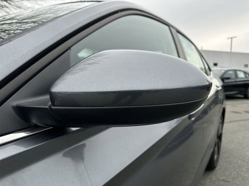 New 2026 Volkswagen Jetta SE image 10