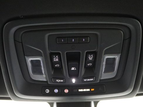 Used 2020 Chevrolet Silverado 3500 High Country w/ Z71 Off-Road Package image 33