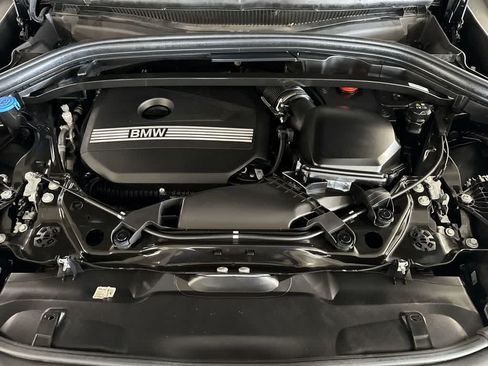 Used 2025 BMW X2 xDrive28i AWD/4WD image 12