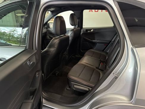 Used 2024 Ford Escape ST-Line Select w/ Tech Pack #2 AWD/4WD image 31
