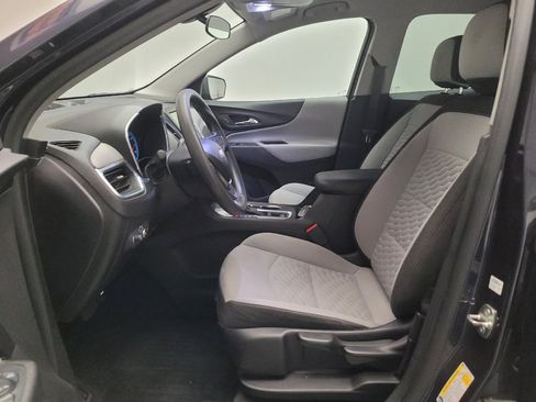 Used 2019 Chevrolet Equinox LS FWD image 17