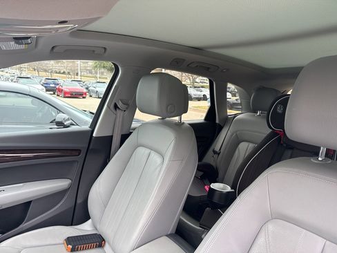 Used 2018 Audi Q5 2.0T Premium Plus w/ Premium Plus Package image 7