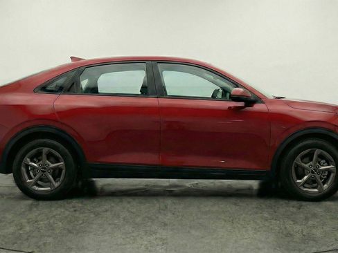 Used 2025 Kia K4 LXS image 11