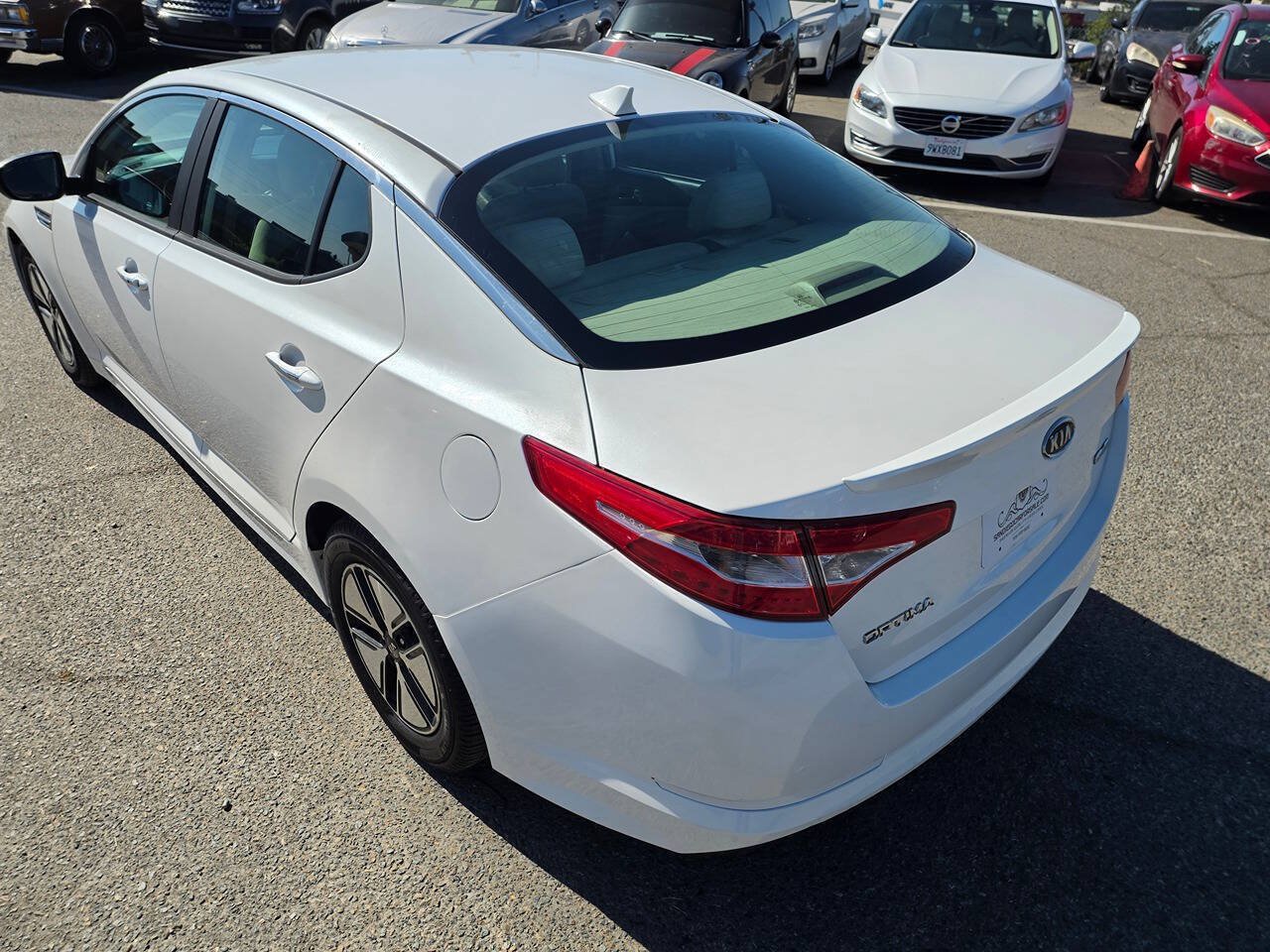 Used 2012 Kia Optima Hybrid FWD image 12