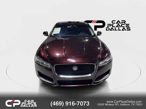 Used 2017 Jaguar XF Prestige AWD/4WD image 9