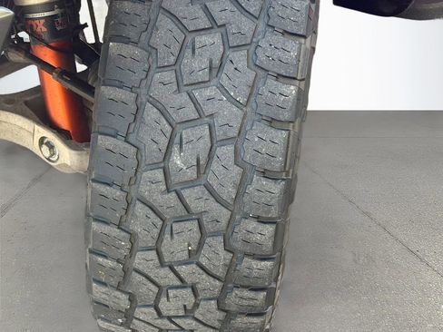Used 2020 Ford F150 Raptor w/ Equipment Group 802A Luxury AWD/4WD image 44