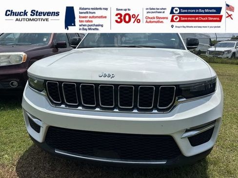 Used 2024 Jeep Grand Cherokee Limited 4xe AWD/4WD image 3