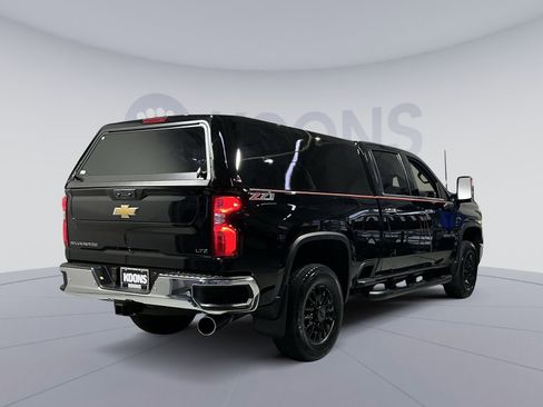 Used 2024 Chevrolet Silverado 2500 LTZ w/ LTZ Plus Package image 16