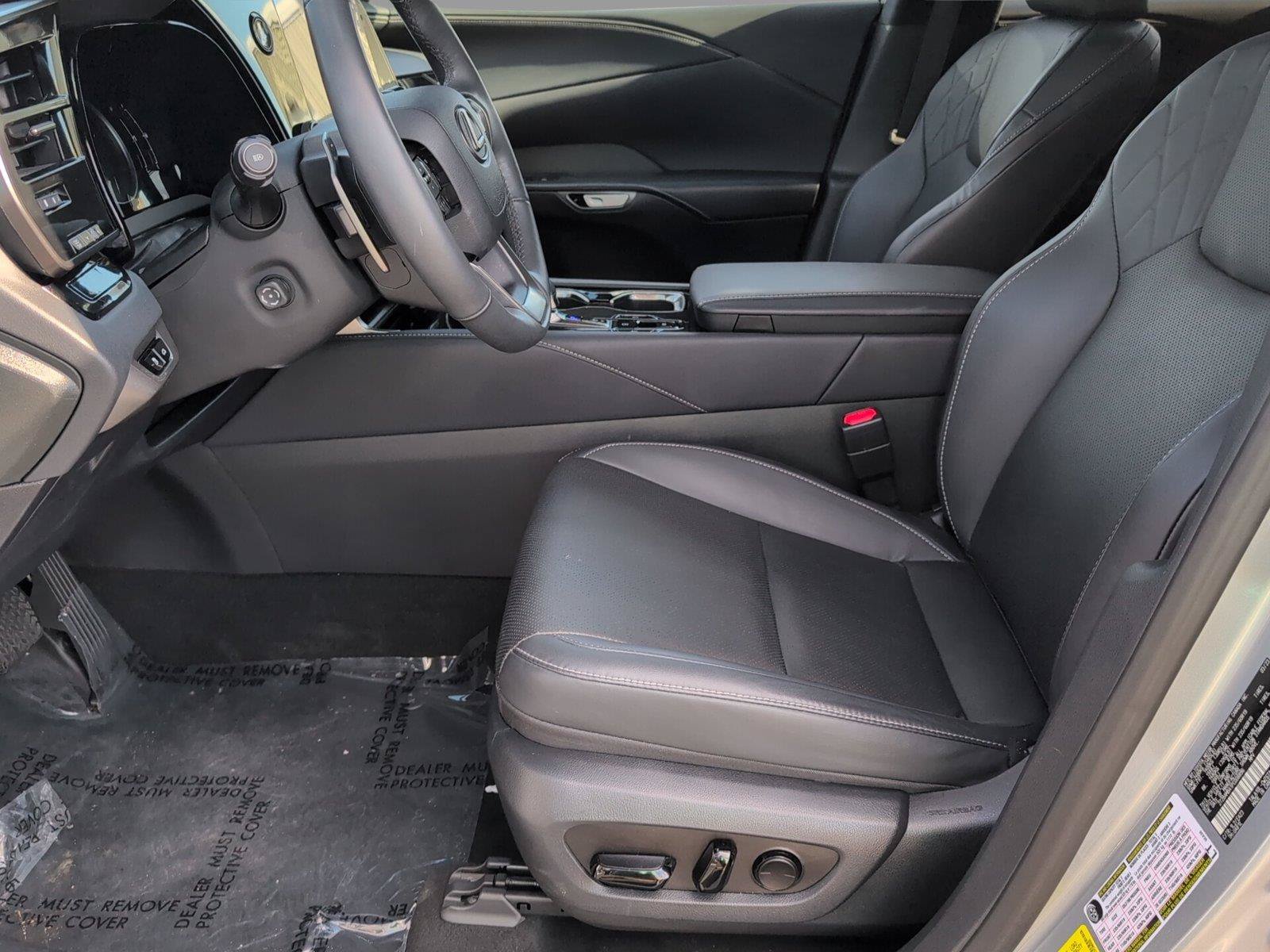 Used 2023 Lexus RX 350 FWD image 12