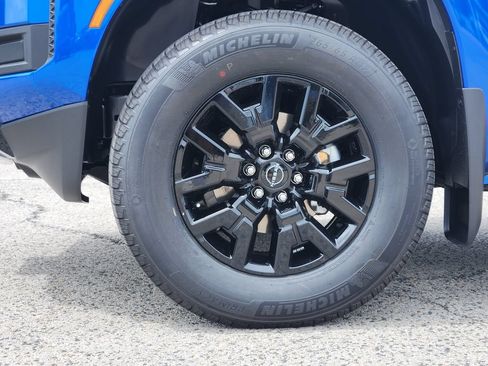 New 2026 Nissan Frontier SV w/ Tow Package AWD/4WD image 7