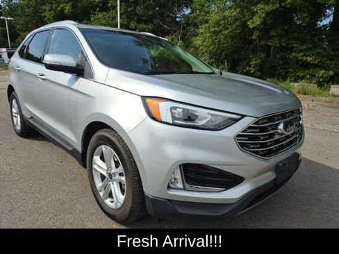 Used 2019 Ford Edge SEL AWD/4WD image 11