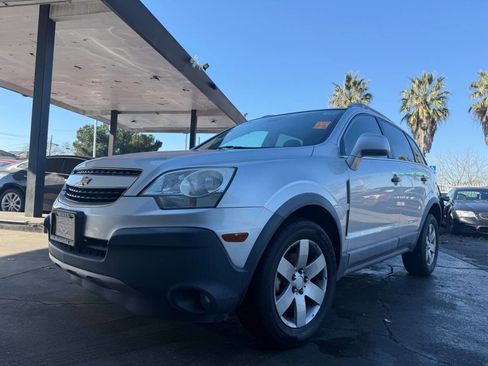 Used 2012 Chevrolet Captiva Sport LS image 2