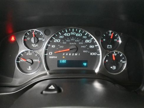 Used 2017 Chevrolet Express 3500 image 29