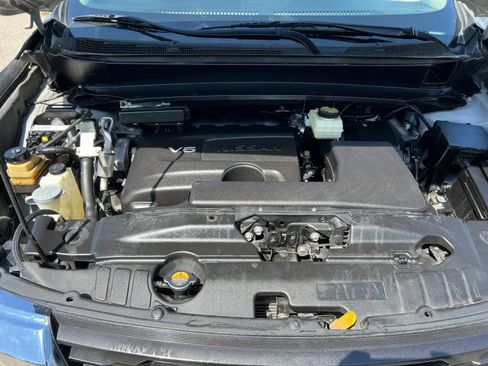 Used 2019 Nissan Pathfinder SV w/ Cargo Package AWD/4WD image 26