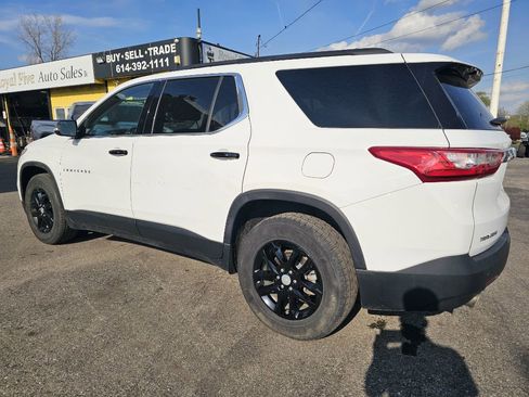 Used 2019 Chevrolet Traverse LT image 8