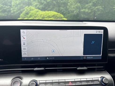 Used 2024 Hyundai Kona SEL FWD image 18