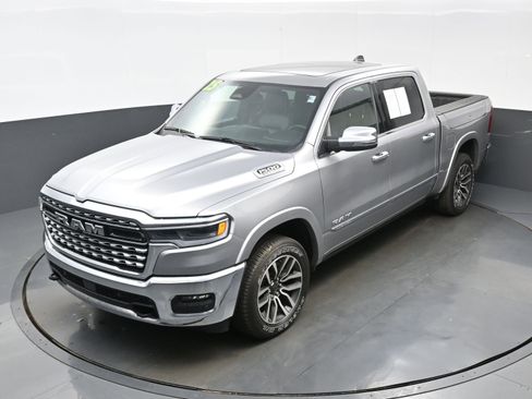 Used 2025 RAM 1500 Limited AWD/4WD image 33
