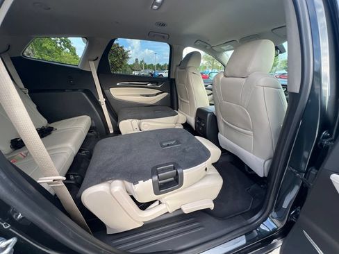 Used 2020 Buick Enclave Essence FWD image 14