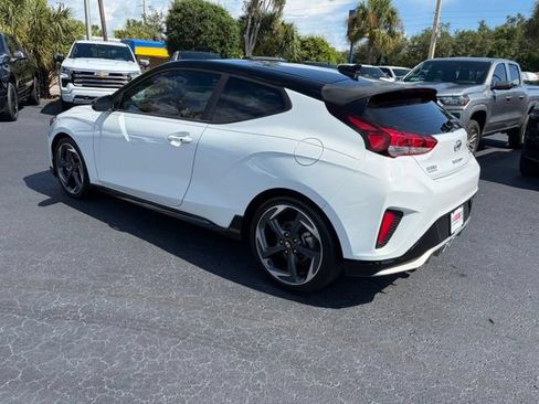 Used 2020 Hyundai Veloster Turbo Ultimate FWD image 4