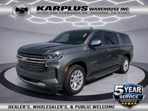 Used 2023 Chevrolet Suburban Premier image 1